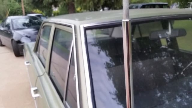 1969 Dodge Dart Polishing up an Old Crusty Antenna смотреть онлайн