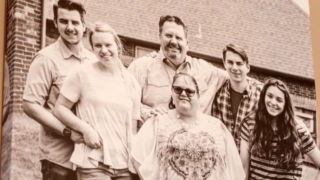 Puopolo's Italian Ice and Creamery смотреть онлайн