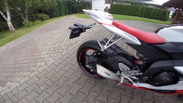2007 Yamaha R6 Micron exhaust LOUD смотреть онлайн