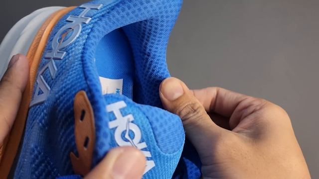 Hoka Clifton 9 First Run смотреть онлайн