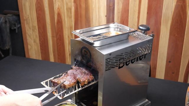 Easy, Juicy Ribeye Steak on The Beefer смотреть онлайн