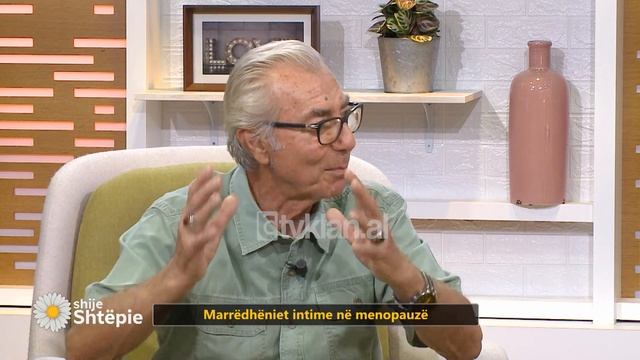 Doktori: Mashkulli shpesh është i paaftë, ka një ereksion, sa takon vaginën merr fund do gjumë... смотреть онлайн