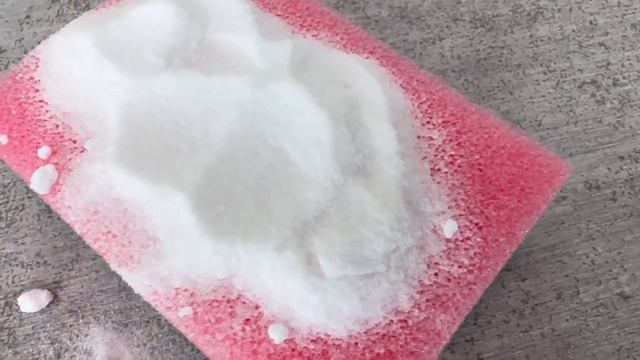 Put a Sponge in your Fridge and WATCH WHAT HAPPENS💥(Surprising)🤯 смотреть онлайн