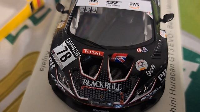 Spark Barwell Motorsports #78 Lamborghini Huracan GT3 EVO in 1/43 scale. смотреть онлайн