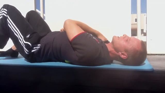 Tennis Ball Massage for the Back смотреть онлайн
