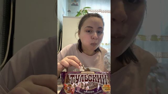 MUKBANG. Севрюково в пасте / sevryukovo in pasta смотреть онлайн