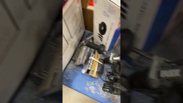 Huge Paslode and Flex clearance deals at Lowes! смотреть онлайн