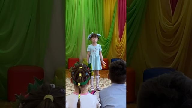 Агния Барто «Веревочка». Читает Даша Кутовых (6лет). смотреть онлайн