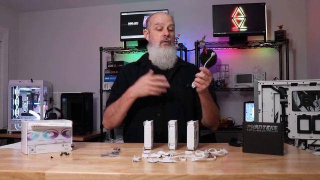 Phanteks D30-120 Cooling FAN - Up Close Look - I'm a fan of this FAN. смотреть онлайн