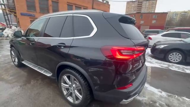 BMW G05 смотреть онлайн