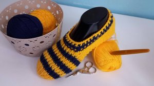 Свяжите эти тапки за один вечер!