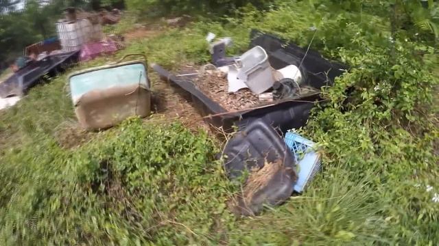 Liquidating 3 acres of scrap in 40 minutes. смотреть онлайн
