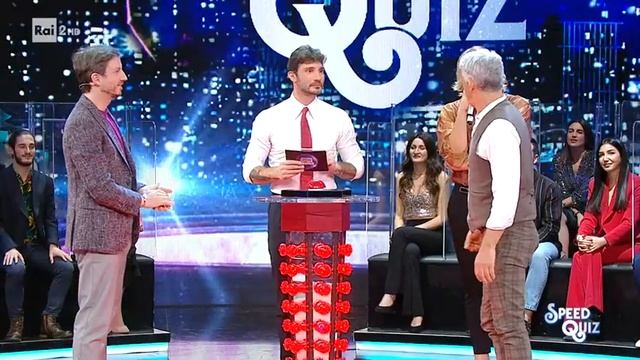 Speed quiz con la partecipazione di Maria De Filippi - Stasera tutto è possibile 12/01/2021 смотреть онлайн
