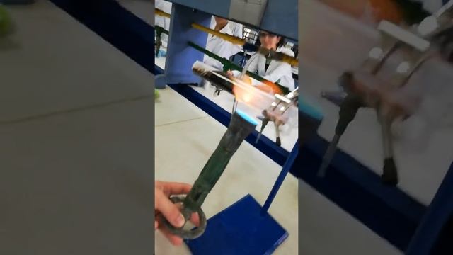 Reacción De SiO2 Y Mg