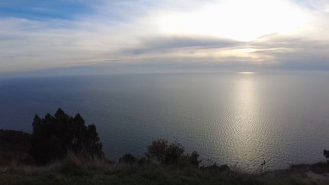 От Ласточкиных гнёзд в Анапе Вдоль моря по горам до Шингари в сторону Сукко и Большого Утриша смотреть онлайн