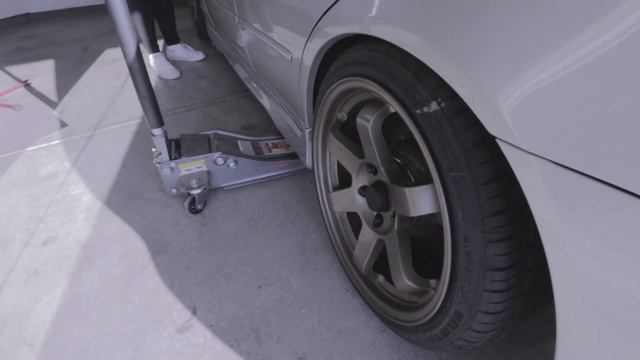 Lexus IS300 Install EPIC FAIL! смотреть онлайн