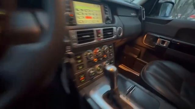 Land Rover смотреть онлайн