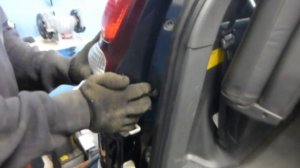 Замена ламп в задних фонарях ПРАДО-120