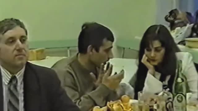 Угадайте кто самый грустный здесь смотреть онлайн