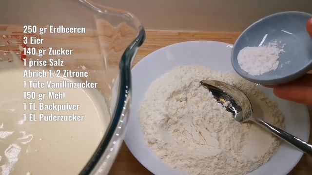 Göttliche Erdbeer-Muffins! Soo fluffig und lecker! Erdbeer-Cupcakes смотреть онлайн