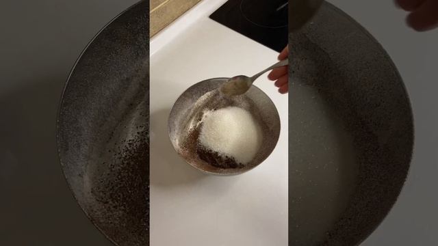 Простой рецепт воздушного шоколадного кекса на воде без молока и яиц (можно вегетарианцам и в пост) смотреть онлайн