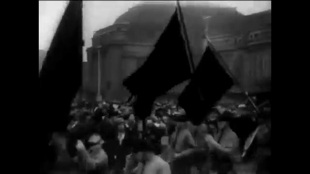 Гимн Коминтерна - Заводы, вставайте! смотреть онлайн