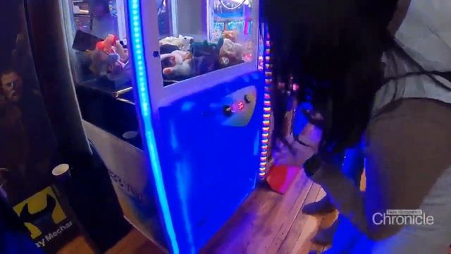 Tuesday, February 20th: Old School Arcade Stops смотреть онлайн