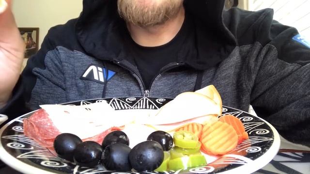 ASMR Antipasto Salami, Turkey, Swiss, Olives, Pickled Veggies and Mango Juice CHEWING, WHISPER смотреть онлайн