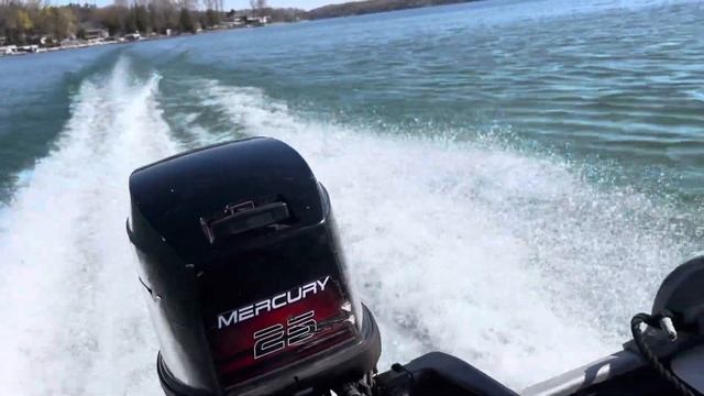 1997 Mercury 25 hp 2 stroke long shaft electric start смотреть онлайн
