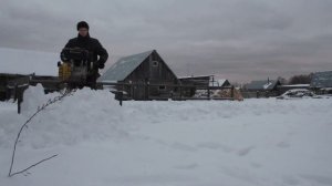 Чистим снег мотоблоком