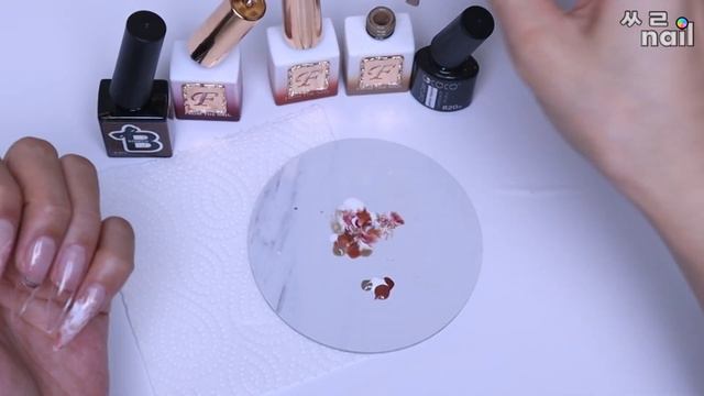 ENG/ 셀프네일 )☕️커피 생각나는 브라운 마블네일🤎이것!만 있으면 마블 5초컷 가능🧐 / 셀프네일 / 카누팁연장 смотреть онлайн