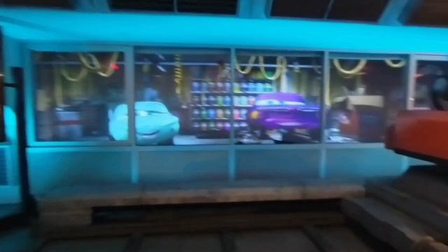 DCA Radiator Springs Ride смотреть онлайн