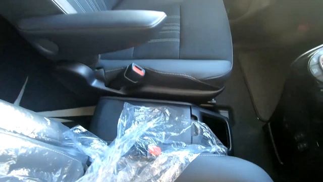 TOYOTA　ESQUIRE Gi Premium　Package　Black　Tailored  ガソリン車　2WD 7人乗り