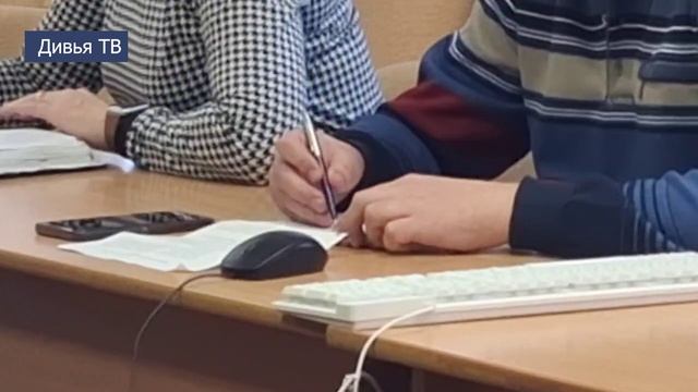 Пресс-конференция глав Тихвинского района смотреть онлайн