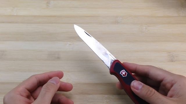 Victorinox 0.9523.C RangerGrip 52