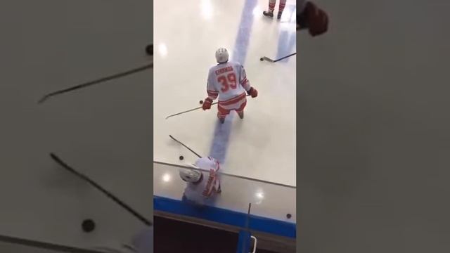 spartak hc Раскатка перед первым матчем плейофф смотреть онлайн