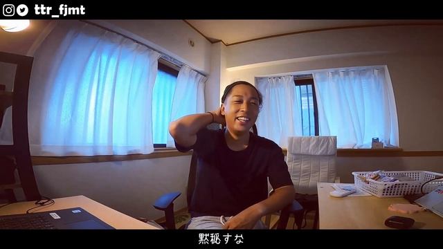 【沖縄vlog】那覇の市街地にあるビーチで全裸！？