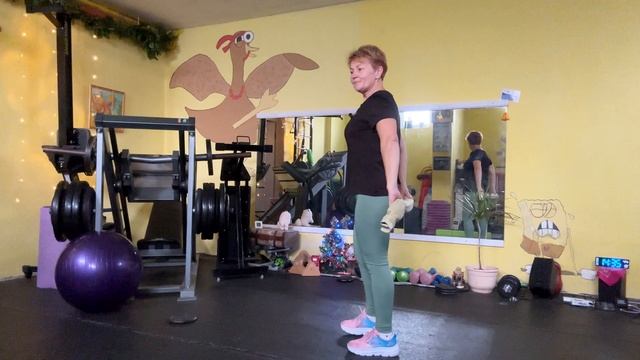 Лечебная гимнастика с полотенцем. смотреть онлайн