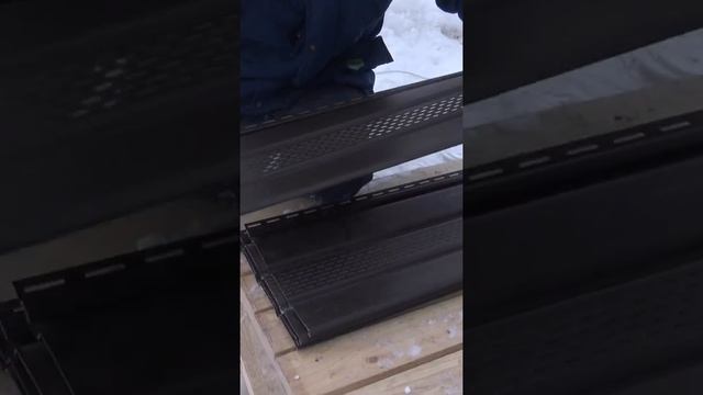 Строим вальмовую крышу с применением битумной черепицы Деке смотреть онлайн