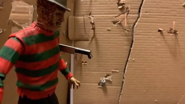 Freddy Krueger vs Roy burns short stop motion смотреть онлайн