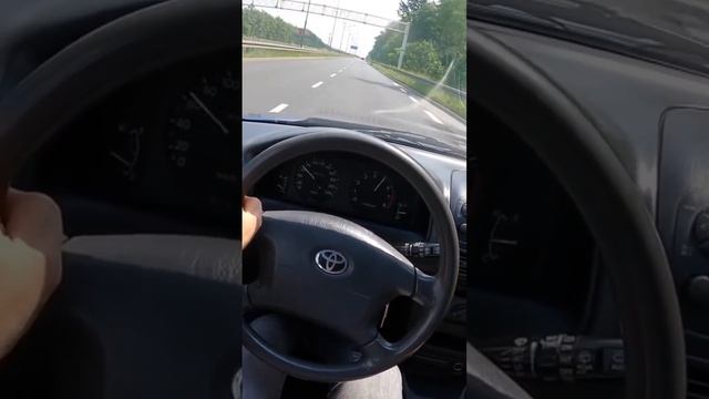 Toyota Corolla Hatchback 1.4 VVTI 96 HP Acceleration смотреть онлайн