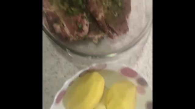 17.Свинная шейка с гарниром. Несложный ужин. Объеденье. смотреть онлайн