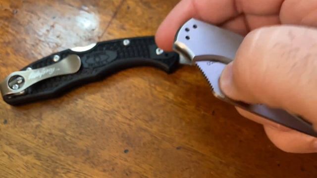 Spyderco UpTern