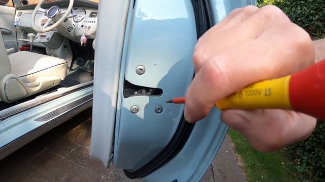 Nissan Figaro Door Locks Video смотреть онлайн