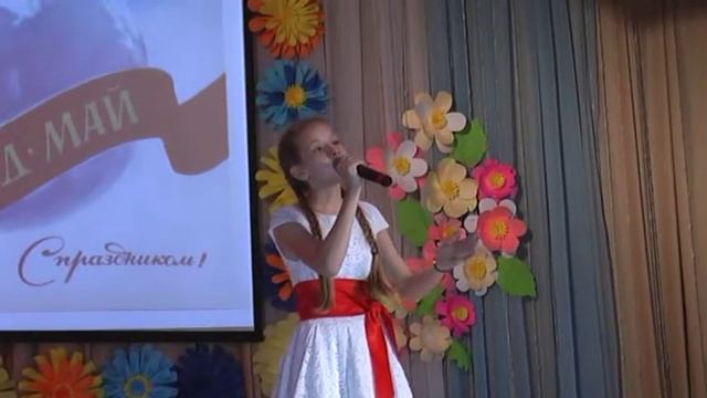 Анна Стрелкова (преп. Бутырская М.А.). «Звезда Россия (Хохлома)» смотреть онлайн