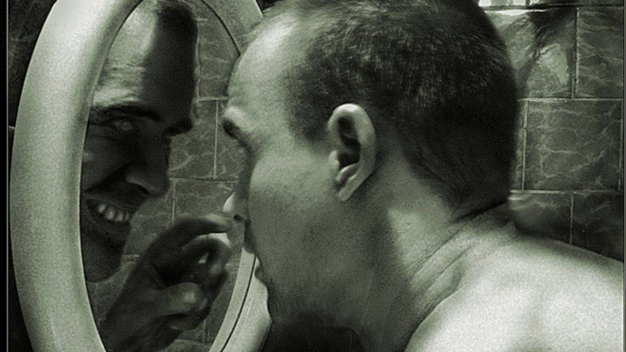 Страшное отражение… смотреть онлайн