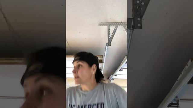 Danielle Salinger is live! смотреть онлайн