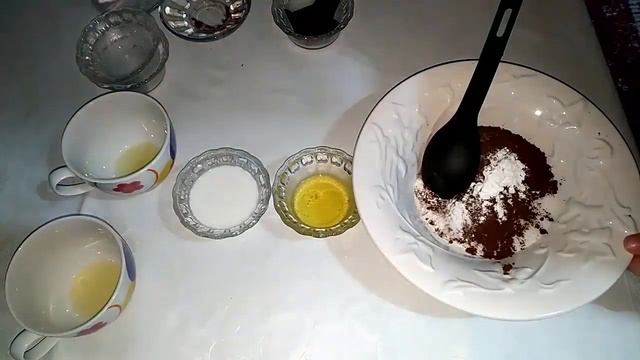 FİNCANDA SUFLE NASIL YAPILIR MİKRODALGA FIRINDA 90 SANİYEDE BARDAKTA SUFLE TARİFİ смотреть онлайн