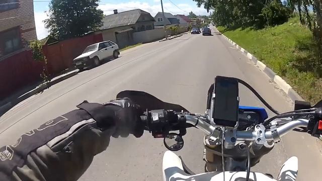 Trip to Borovsk on Yamaha WR250R and Honda NC700 смотреть онлайн