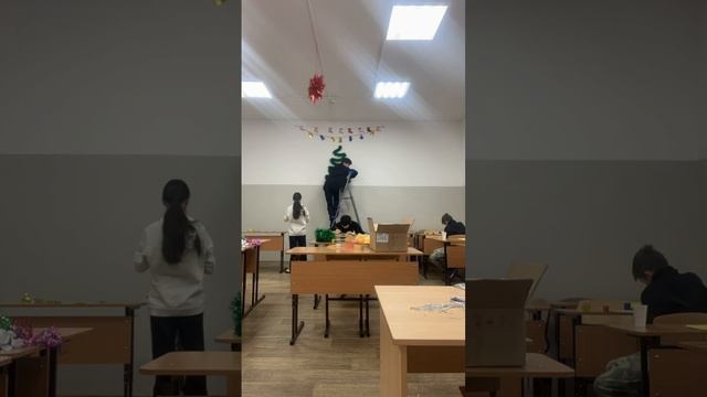 Как украсить кабинет к новому году смотреть онлайн